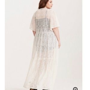 Torrid Insider Lace Embroidered Maxi Duster Kimono